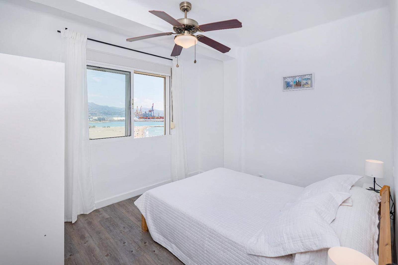 Impresionante Vista Al Mar - Elegante Apartamento Malaga Luaran gambar